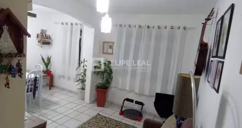 Apartamento de 03 dormitórios em barreiros  -  são josé
