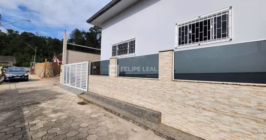 Casa com 3 quartos à venda na Servidão Eugênio Ferreira da Silva, 54, Santa Teresa, São Pedro de Alcântara