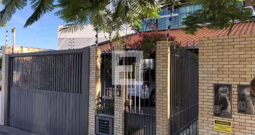 Casa em Abraão  -  Florianópolis