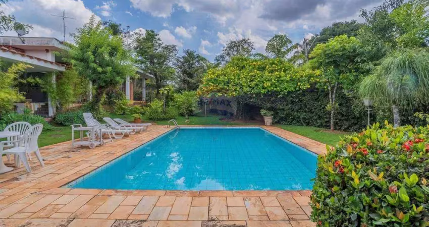 Re/max vende casa em condomínio- caminhos de san conrado - 410 m² - 4 suítes - piscina - aceita pet