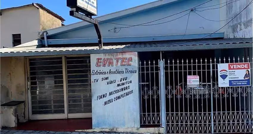 RE/MAX Vende Casa Comercial em Vinhedo - SP - R$ 945.000,00