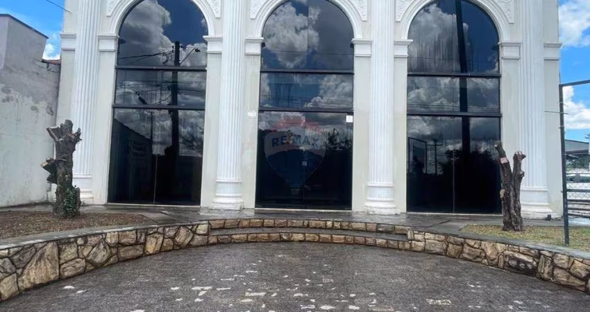 RE/MAX Aluga Galpão Comercial em Valinhos - R$ 23.000,00 + taxas