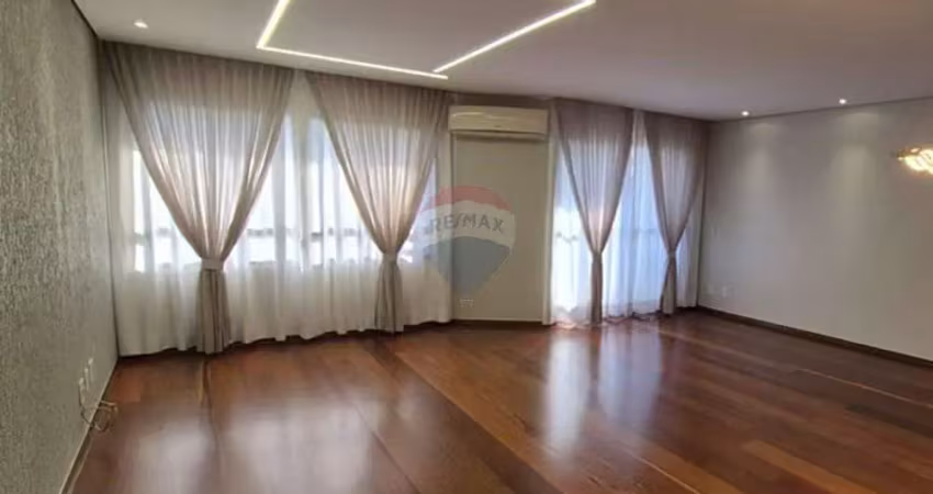 Re/max aluga apartamento 139 m², com 4 quartos (1 suíte), 3 banheiros, 2 vagas cobertas e varanda, no ed. ana karolina, no parque taquaral, campinas.