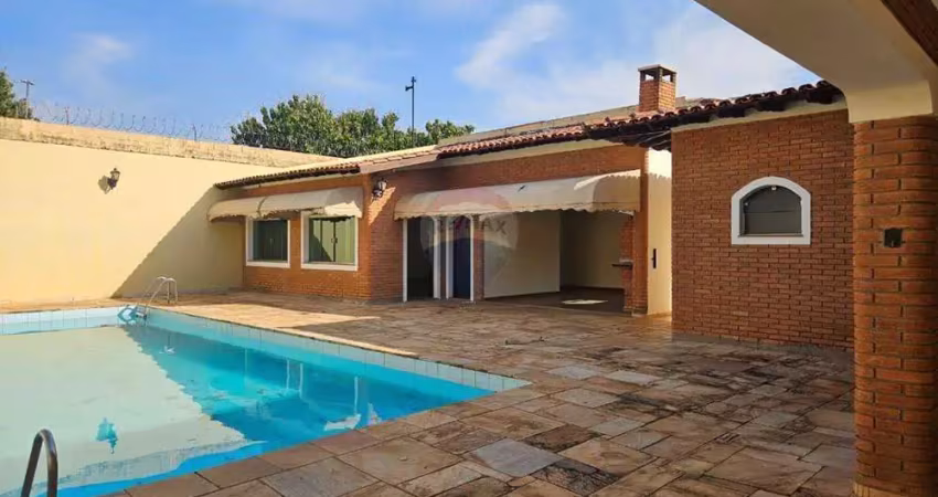 Re/max aluga casa na estância marambaia, por r$8500,00 + taxas