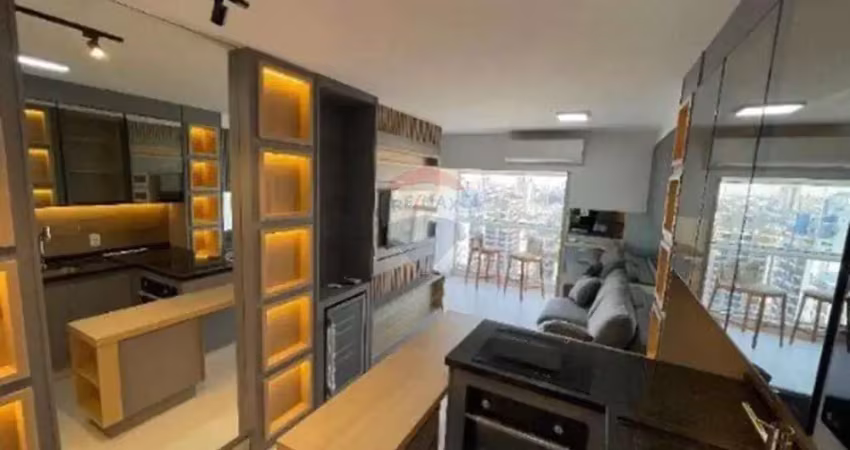 Re/max aluga apartamento studio 42m²  1 vaga mobiliado vila itapura r$ 5.000,00 campinas sp