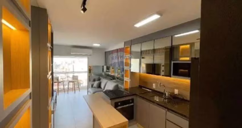 Re/max aluga apartamento studio 42m²  1 vaga mobiliado vila itapura r$ 4.950,00 campinas sp