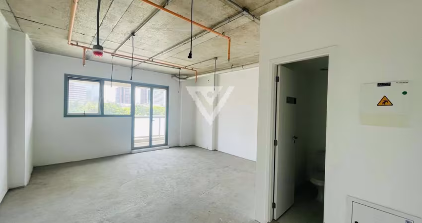 Ponto comercial com 1 sala à venda na Rua Henri Dunant, 792, Chácara Santo Antônio, São Paulo