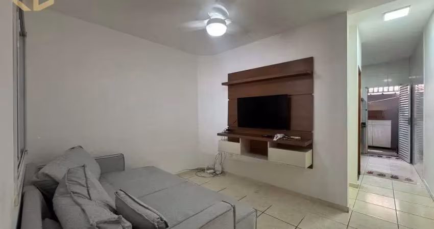 Casa 3 dorms, vagas de garagem, 82,69m2, 800m da praia., mirim
