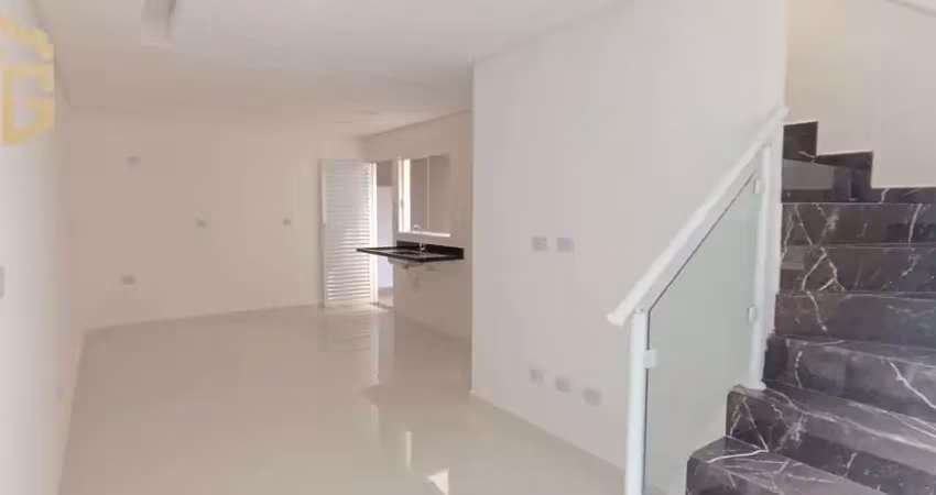 Casa de condomínio, 2 dorm, 1 banheiro,1 vaga de garagem, 55m, mirim.