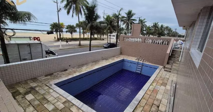 Prédio frente mar, apto lateral, 2 dorm, 1 banheiro, 1 vaga,  piscina.