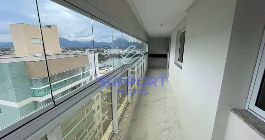 Luxuoso Apartamento com Varanda Gourmet e Vista Deslumbrante no Centro de Guarapari