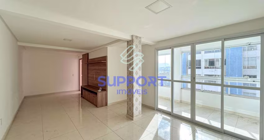 Espetacular Apartamento de 274m² na Quadra do Mar com Conforto e Sofisticação