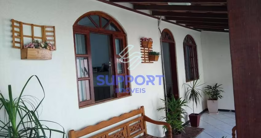 Casa à Venda no Itapebussu, Guarapari - Conforto e Praticidade