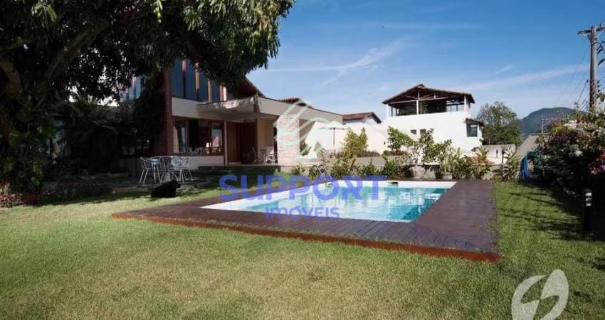 Casa de alto padrão no Bairro São Judas Tadeu em Guarapari-ES- Support Corretora de Imóveis.