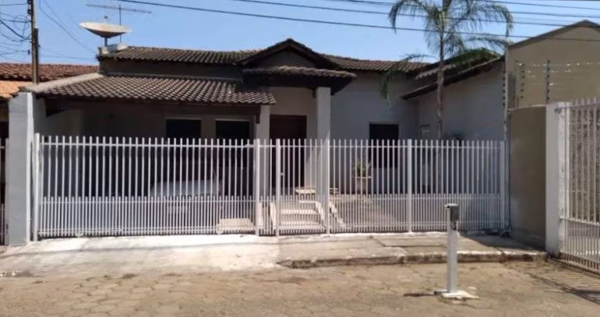 VENDO CASA EM CONDOMÍNIO COM 505M² DE ÁREA TOTAL NO BOA ESPERANÇA