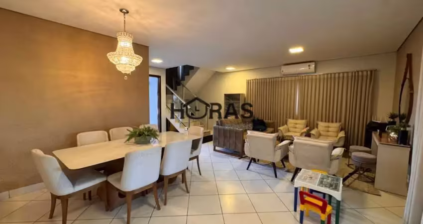 Magnífica casa em condomínio à venda ou locação 03 suítes