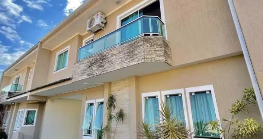 Casa com 3 quartos à venda na Rua Felício Zibarth, 61, Uberaba, Curitiba