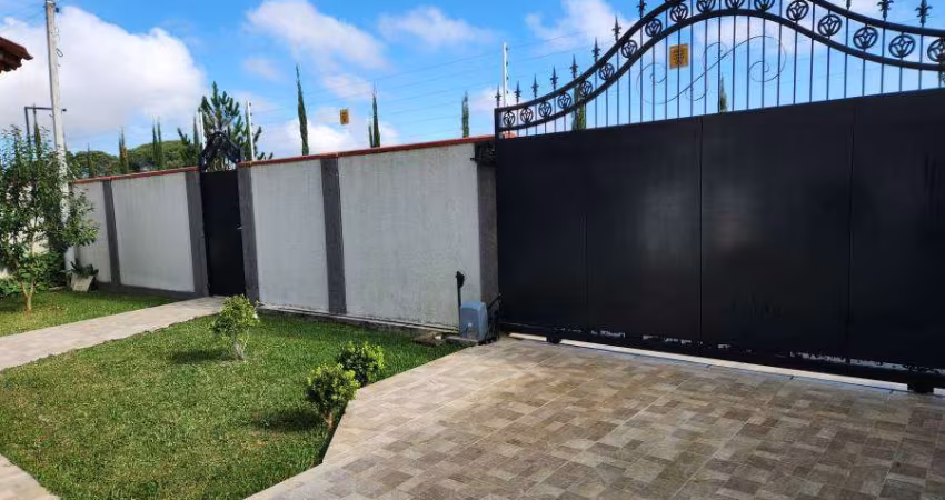 Chácara / sítio com 4 quartos para alugar na Rua Francisco Ferreira da Rocha Loures, Campina do Taquaral, São José dos Pinhais