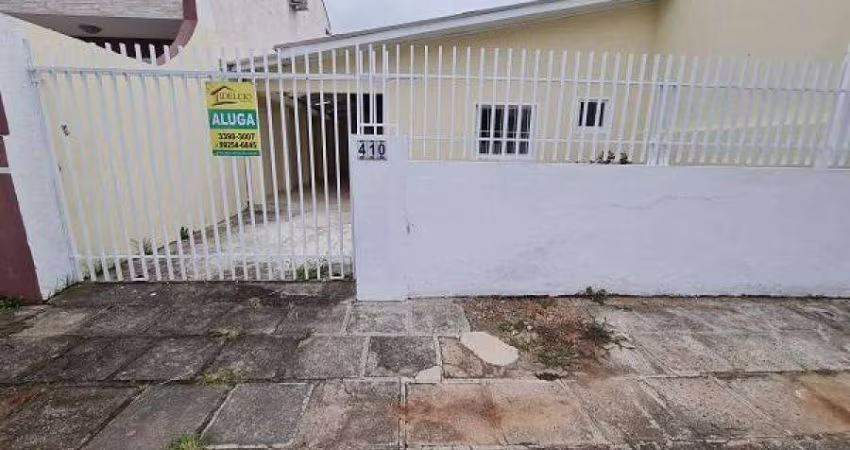 Casa com 2 quartos para alugar na Rua Carlos Hambrusch, 410, Afonso Pena, São José dos Pinhais