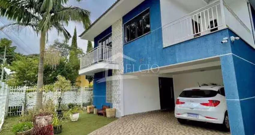 Casa com 5 quartos à venda na Rua José Altair Possebom, 292, Afonso Pena, São José dos Pinhais