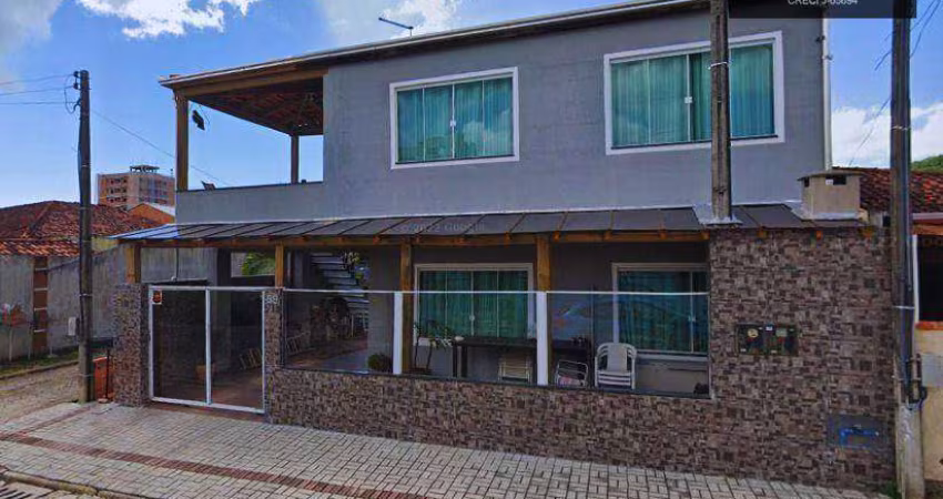 C-CA1236  Camboriú Casa 6 quartos podendo ser 2 apartamentos