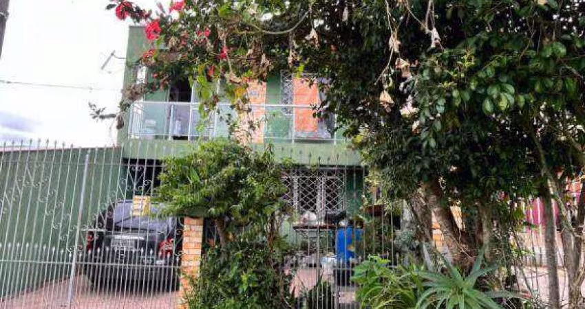 Sobrado 6 quartos venda, 210 m² por R$ 680.000 - Caiuá - Curitiba/PR