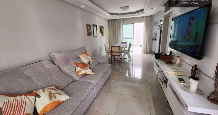 Sobrado com 3 dormitórios à venda, 110 m² por R$ 740.000,00 - Pinheirinho - Curitiba/PR