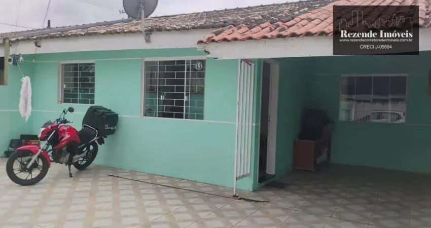 Casa com 2 quartos a venda no bairro Ipê