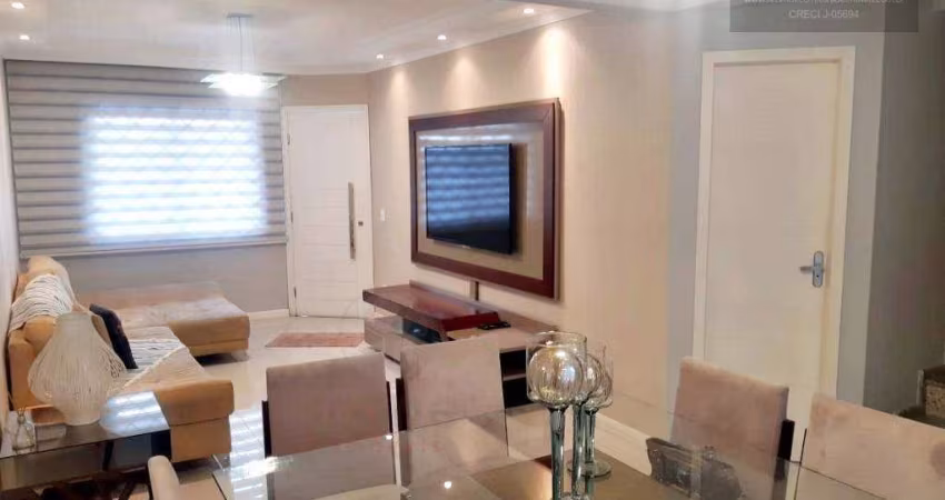 Sobrado com 4 dormitórios a venda, 152 m² por R$ 790.000  Fazendinha  Curitiba/PR