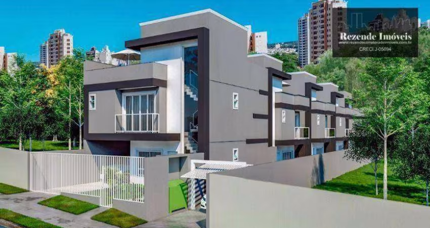 Sobrado a venda no Portão
