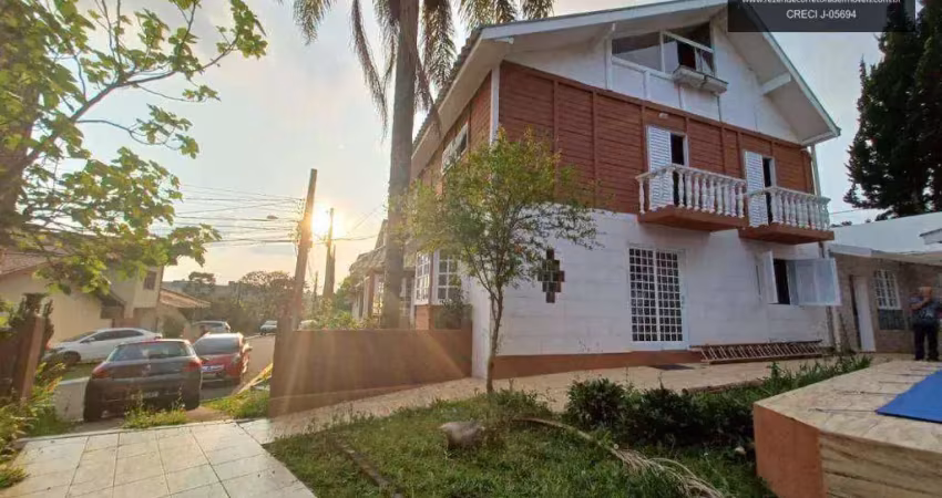 Excelente sobrado a venda no São Braz em Condominio Fechado