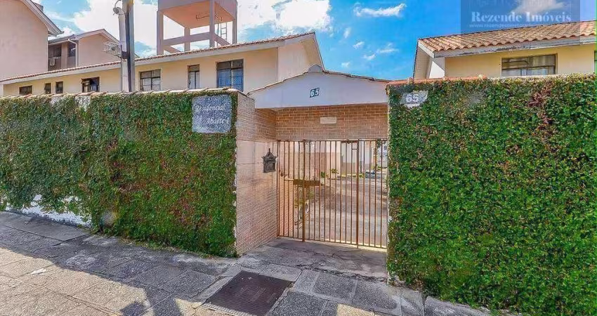 Apartamento com 3 dormitórios Semi mobiliado à venda, 46 m² por R$ 210.900 - Boa Vista - Curitiba/PR