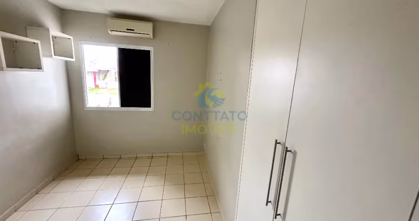 Casa Cond. Rio Manso com 02 quartos sendo os 02 suítes, armários e ar condicionado - Valor 4.000,00