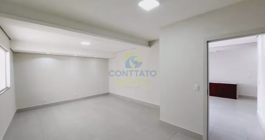 Casa Ampla Comercial, 200m² 06 Salas e 01 Quarto - Valor 5.000/750.000