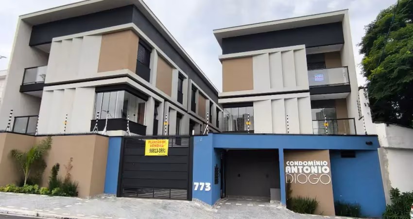 CASA EM CONDOMÍNIO FECHADO,  VILA RÉ