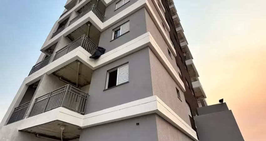 APARTAMENTO 2 DORMS + SACADA E VAGA