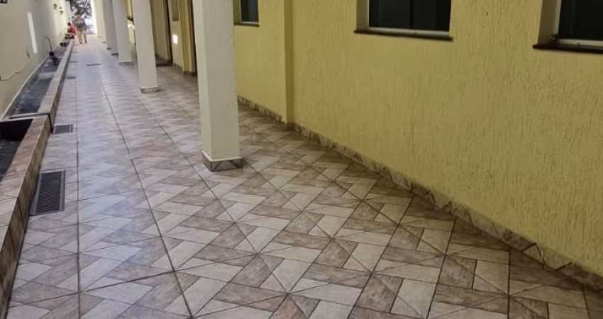 SOBRADO EM CONDOMÍNIO FECHADO