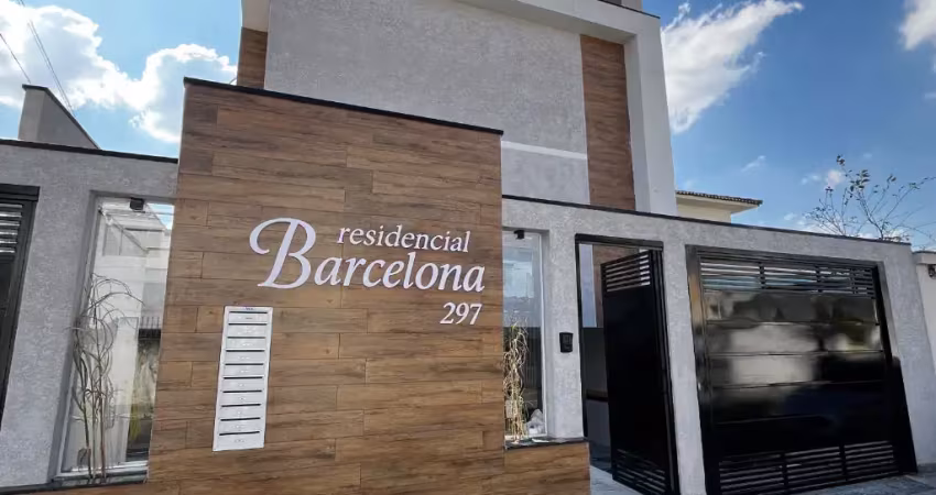 Casa frontal com 2 suites 1 vaga e acabamento completo , última unidade
