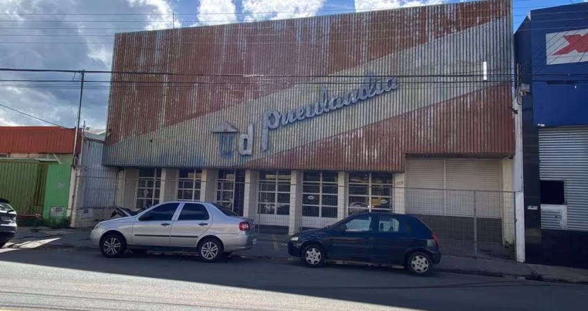 Barracão, 940 m² - venda por R$ 4.500.000 ou aluguel por R$ 20.000/mês - Centro - Bragança Paulista/SP
