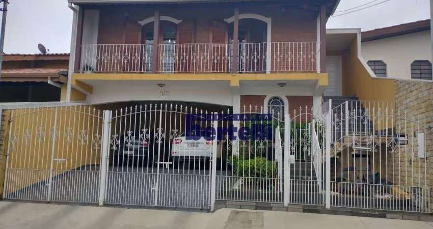 Casa com 4 dormitórios à venda, 194 m² por R$ 690.000,00 - Jardim São Cristóvão - Bragança Paulista/SP