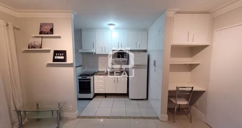 Apartamento mobiliado para locação, 40 m², Vila Andrade, 1 Suíte, 2 Vagas -  R$ 2.800,00 (Pacote) -