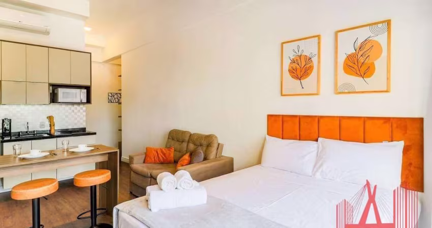 Studio MOBILIADO com 1 dormitório, com 32 m²
