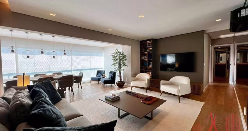 Apartamento MOBILIADO à Venda com 3 dormitórios, 3 vagas de garagem, com 132 m² - Brooklin
