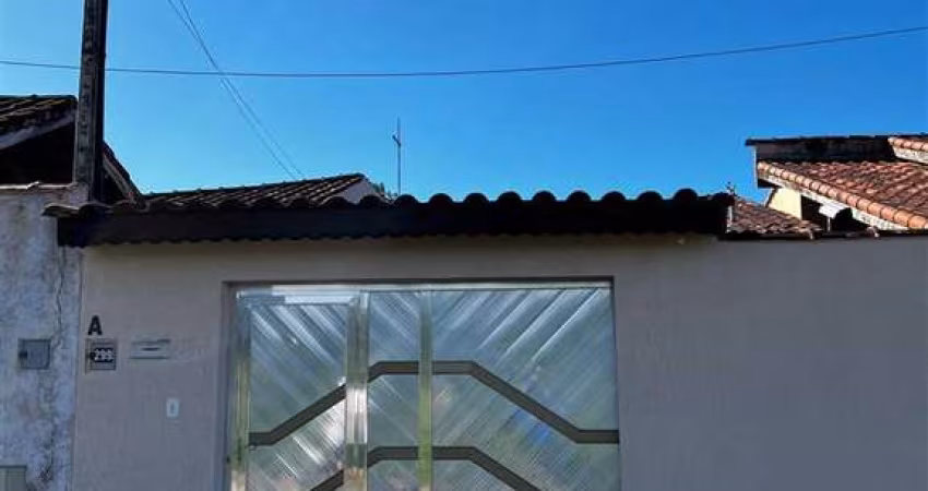 Casas para venda em Registro no bairro Vila Nova Ribeira