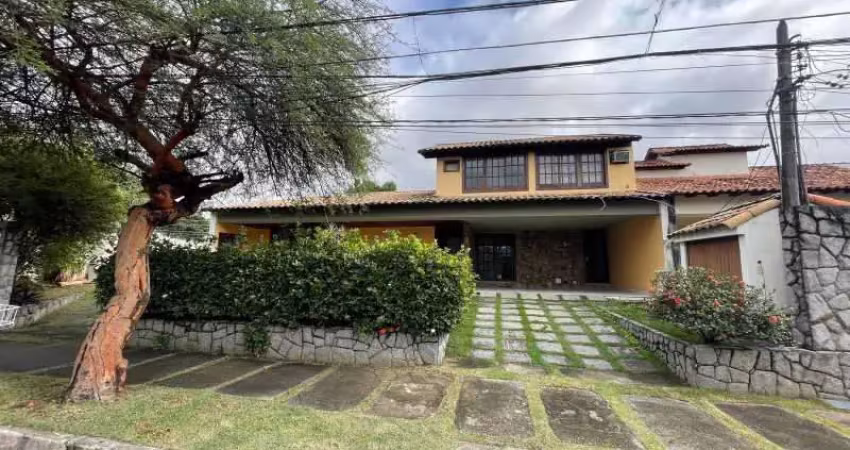 Casa em condomínio fechado com 5 quartos à venda na Rua Poata, Campo Grande, Rio de Janeiro