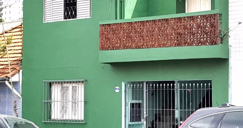 Sobrado à venda | 150 m² | 4 dormitórios (1 suíte) | 1 vaga na Vila Maria Baixa!