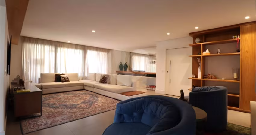 Apartamento à venda | 187 m² | 3 suítes | 4 vagas na Vila Romana - São Paulo