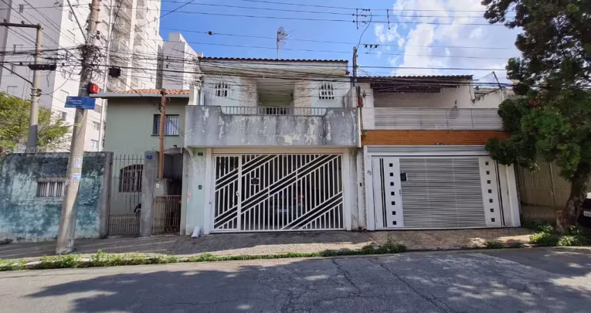 Sobrado à venda | 150 m² | 2 dormitórios (1 suíte) | 2 vagas na Vila Itapegica!