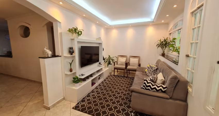 Sobrado à venda | 150 m² | 2 dormitórios (1 suíte) | 2 vagas na Vila Itapegica!