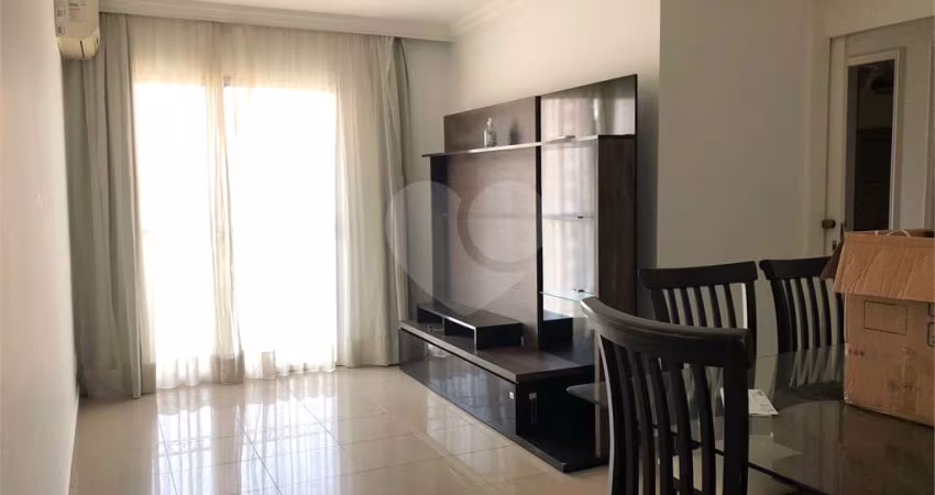 Apartamento à Venda | 63 m² | 2 dormitórios | 1 vaga em Santana!
